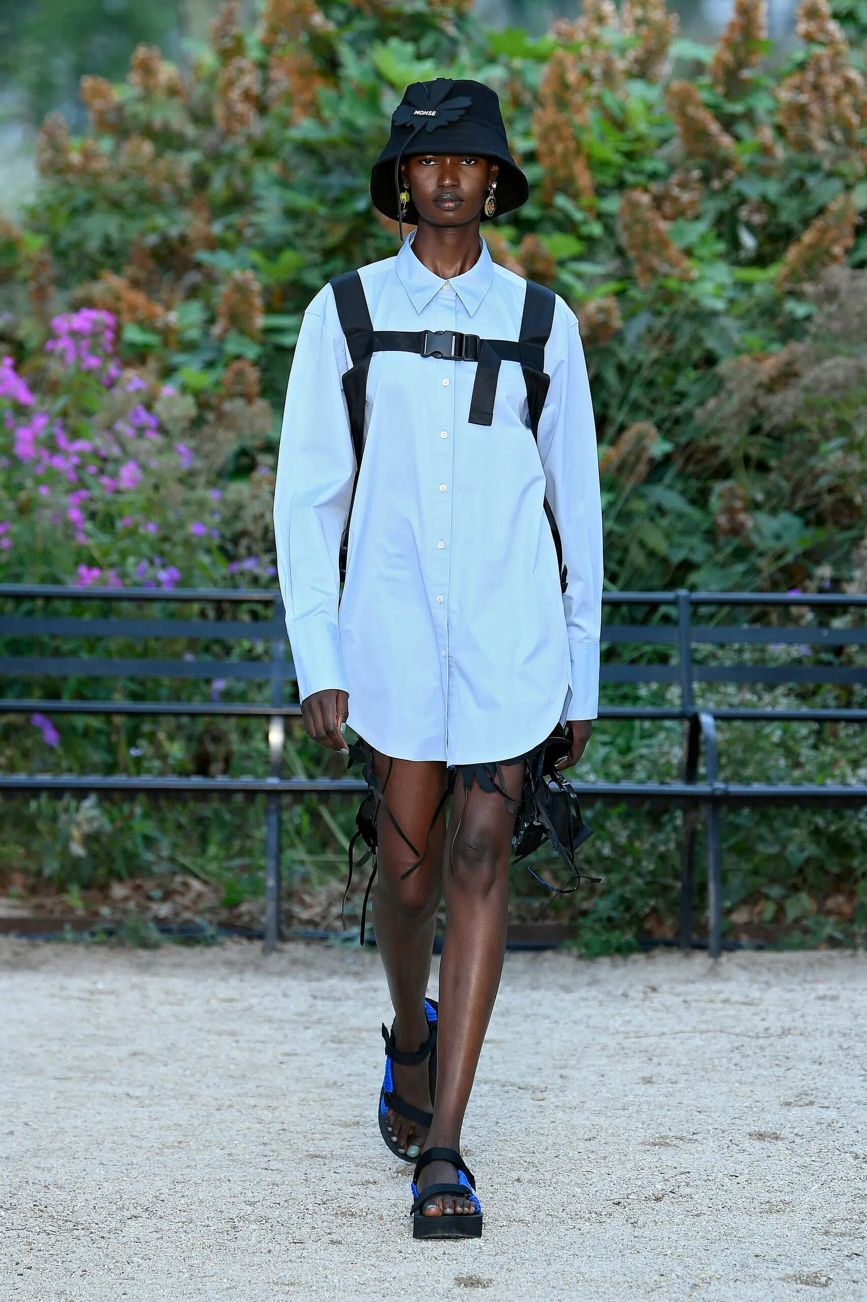 Monse-Ready-To-Wear-Spring-Summer-2023-New-York-Fashion-Week-Runway-012