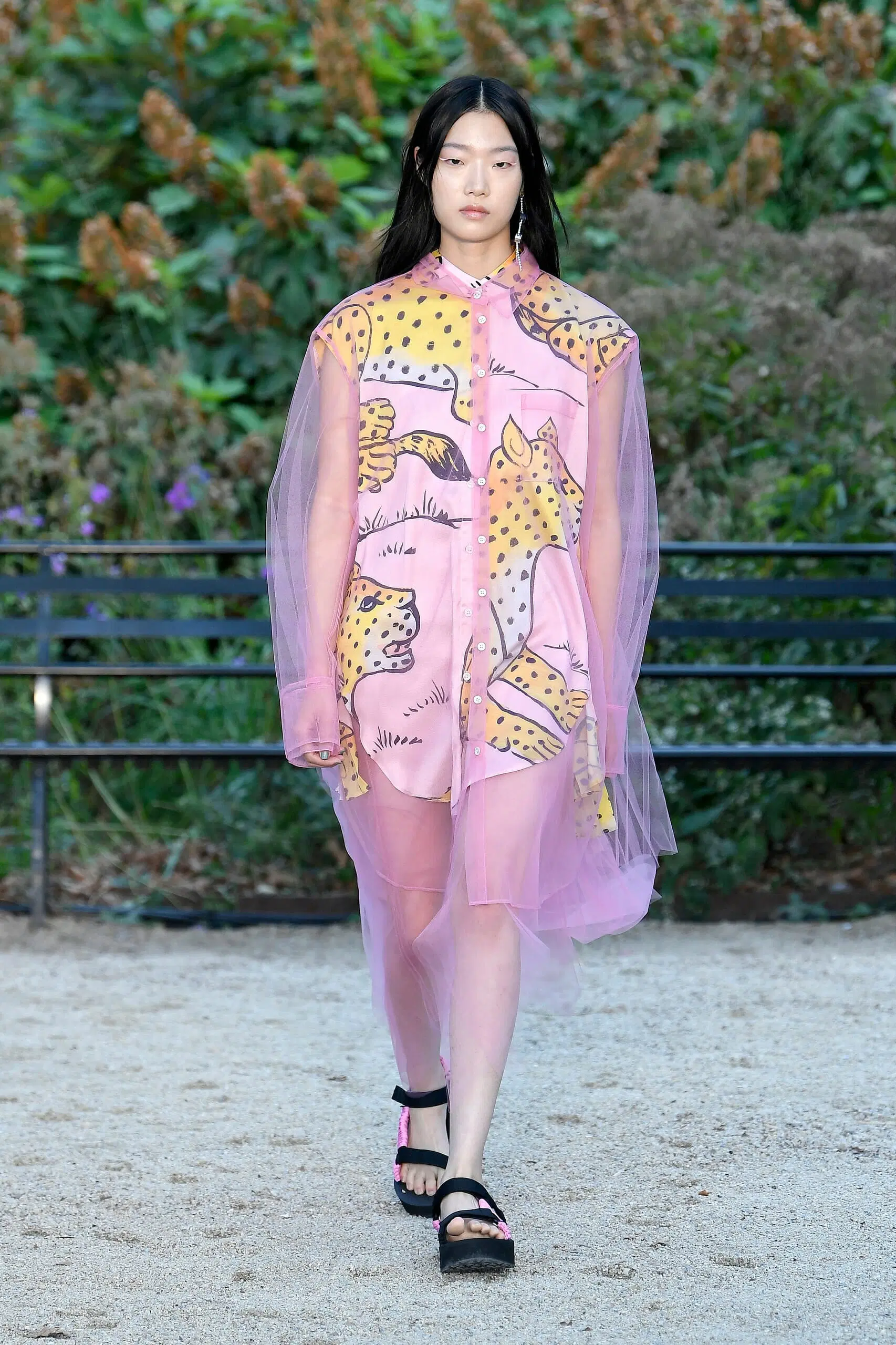 Monse-Ready-To-Wear-Spring-Summer-2023-New-York-Fashion-Week-Runway-027
