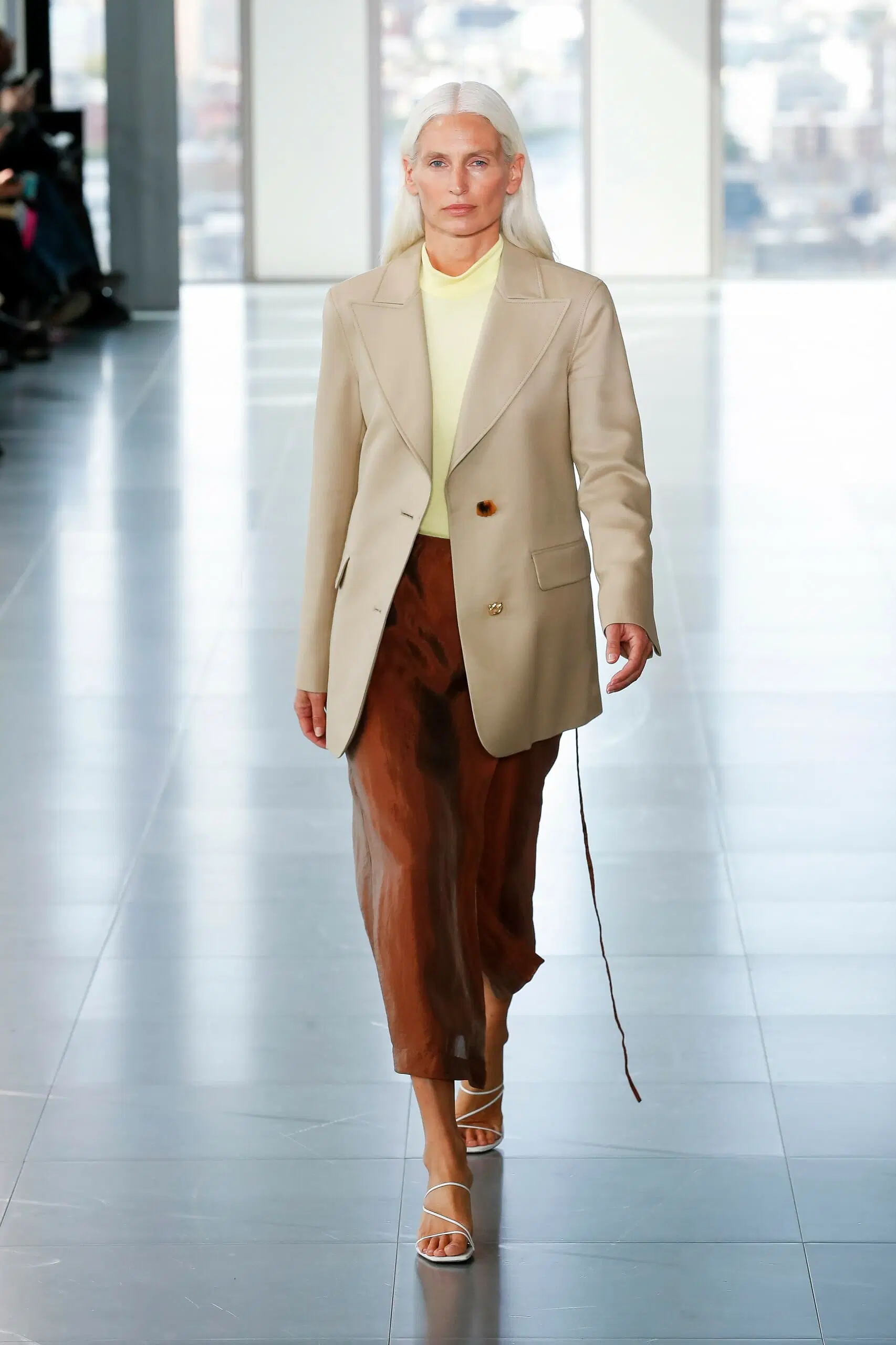 Rejina-Pyo-Ready-To-Wear-Spring-Summer-2023-London-Fashion-Week-Runway-028