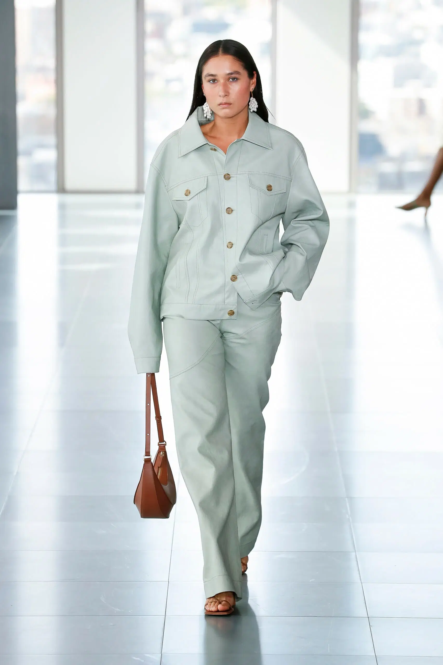 Rejina-Pyo-Ready-To-Wear-Spring-Summer-2023-London-Fashion-Week-Runway-030