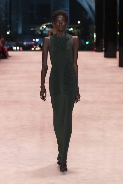 sl-winter-ss22-runway-hr-26-1.jpg
