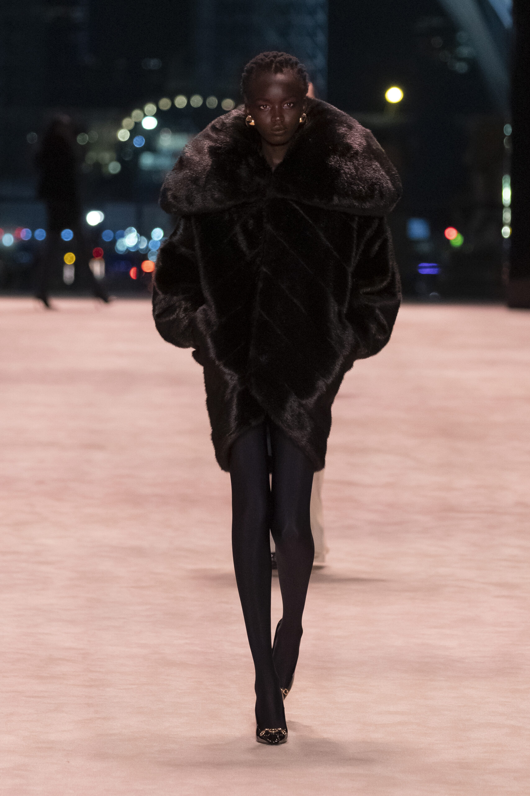 sl-winter-ss22-runway-hr-37-1.jpg