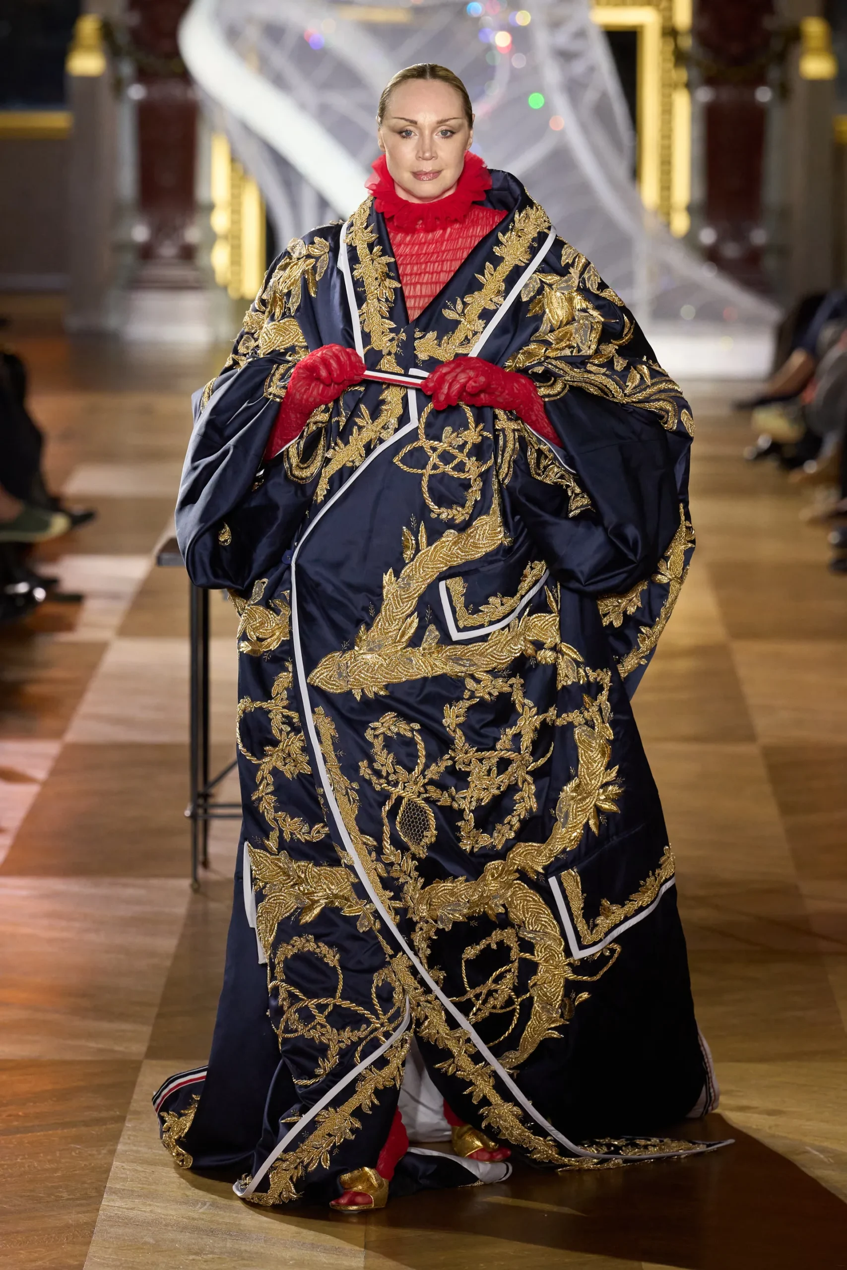 00001-thom-browne-spring-2023-ready-to-wear-credit-gorunway