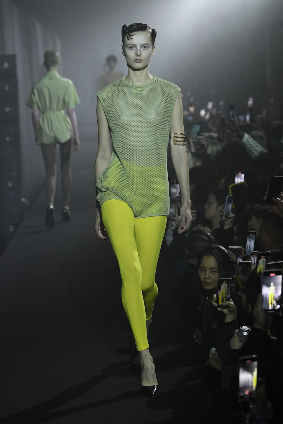 00002-raf-simons-spring-2023-ready-to-wear-credit-brand