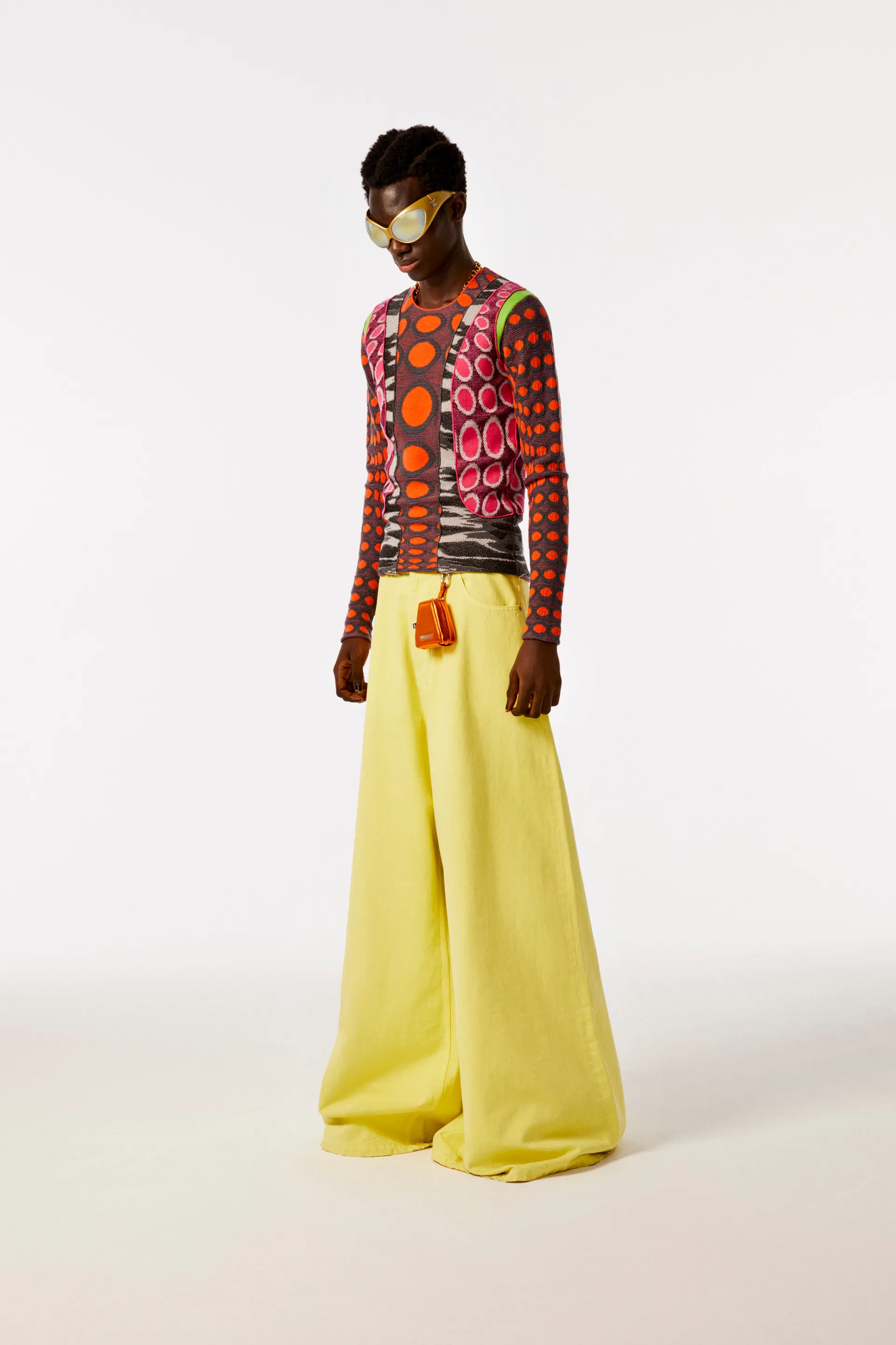 00003-ambush-spring-2023-ready-to-wear-credit-brand