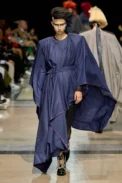 00003-junya-watanabe-spring-2023-ready-to-wear-credit-gorunway