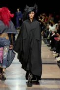 00005-junya-watanabe-spring-2023-ready-to-wear-credit-gorunway