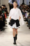 00005-sacai-spring-2023-ready-to-wear-credit-gorunway