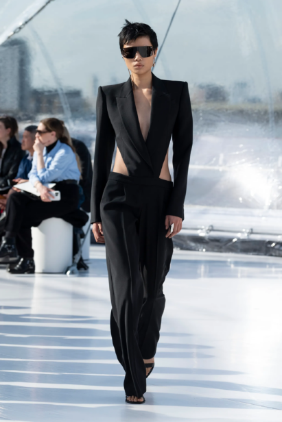 00006-alexander-mcqueen-spring-2023-ready-to-wear-credit-brand