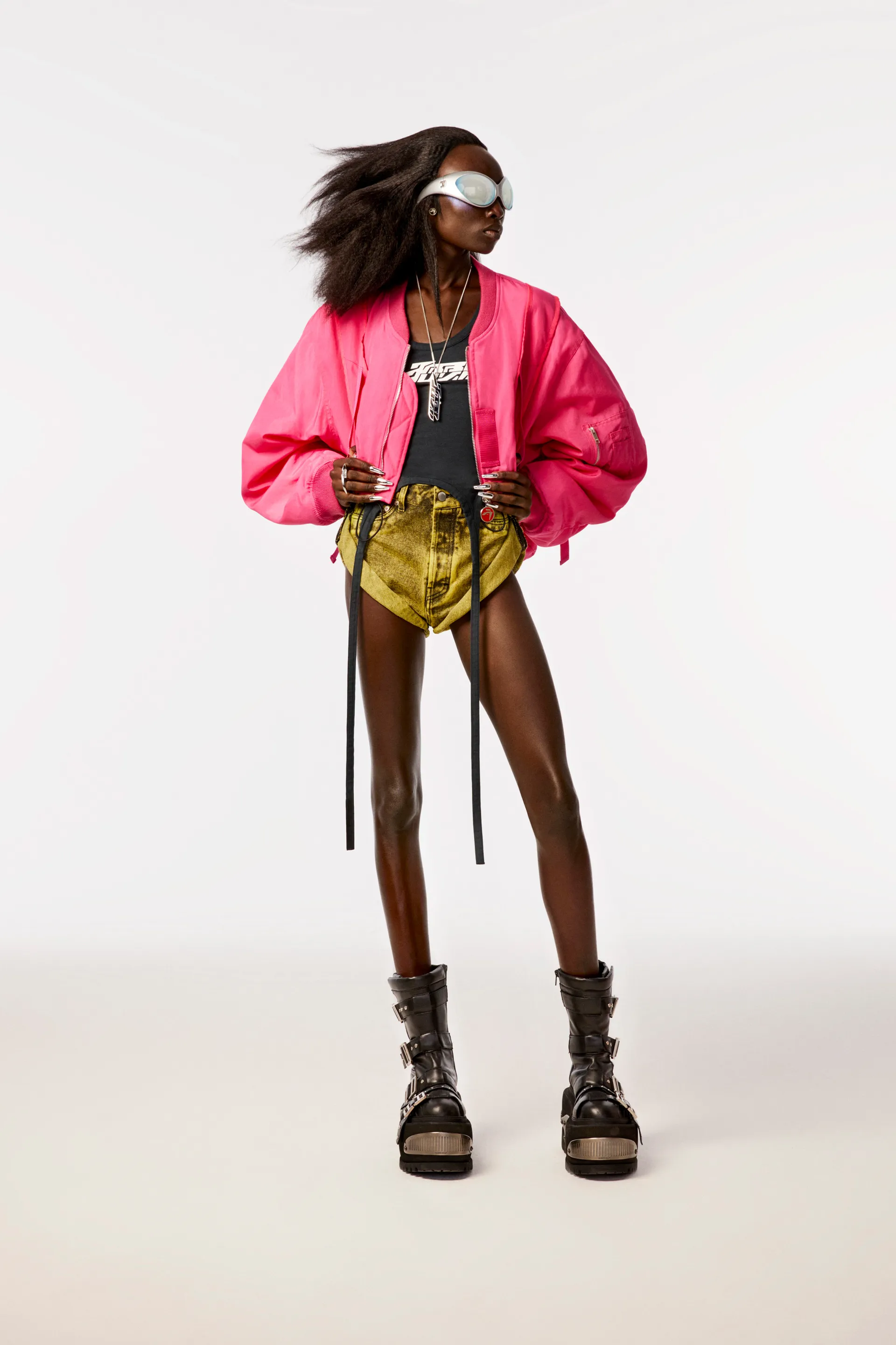 00006-ambush-spring-2023-ready-to-wear-credit-brand