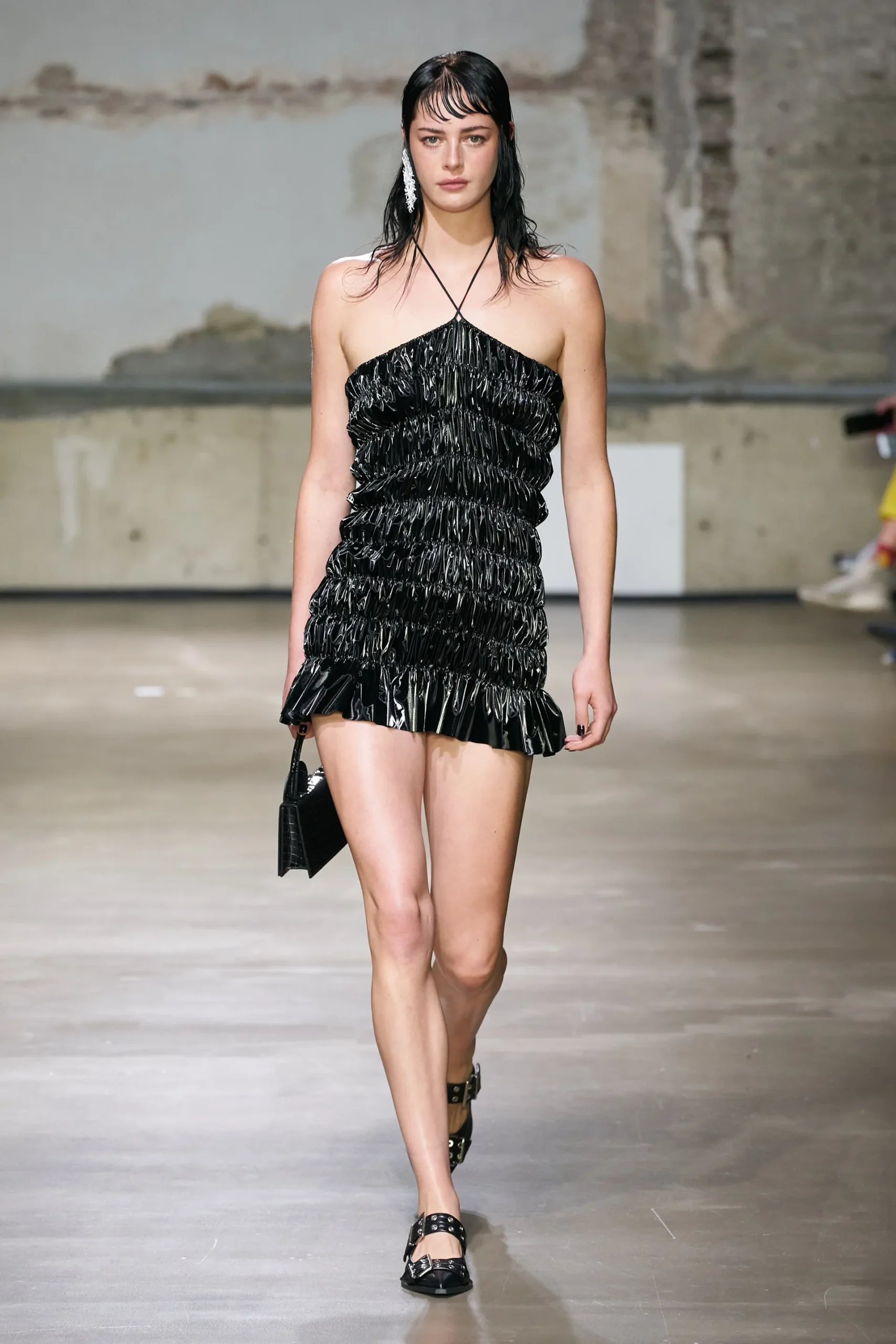 00007-ester-manas-spring-2023-ready-to-wear-credit-gorunway
