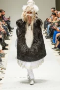00010-comme-des-garcons-spring-2023-ready-to-wear-credit-gorunway