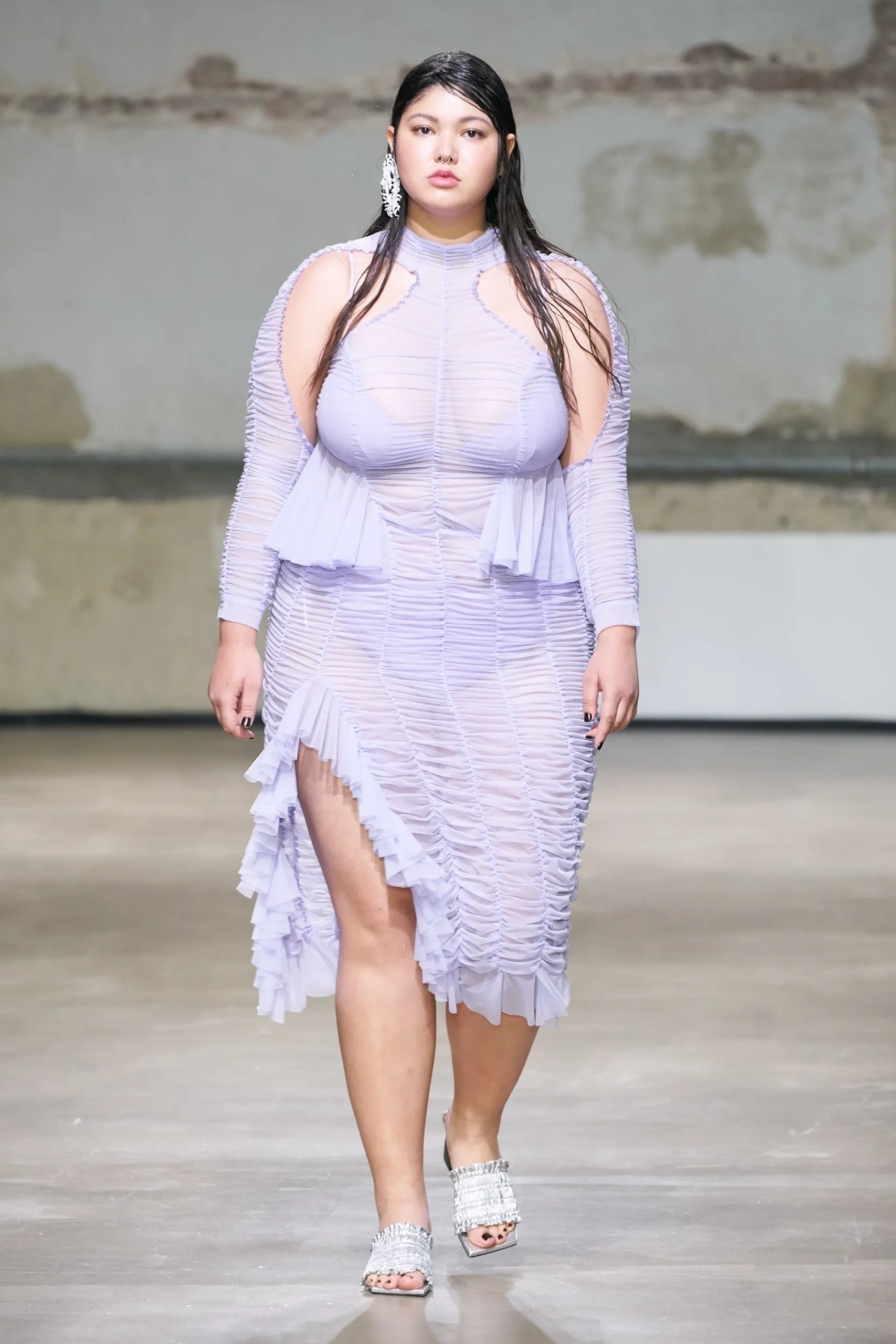 00011-ester-manas-spring-2023-ready-to-wear-credit-gorunway