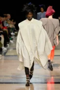 00011-junya-watanabe-spring-2023-ready-to-wear-credit-gorunway