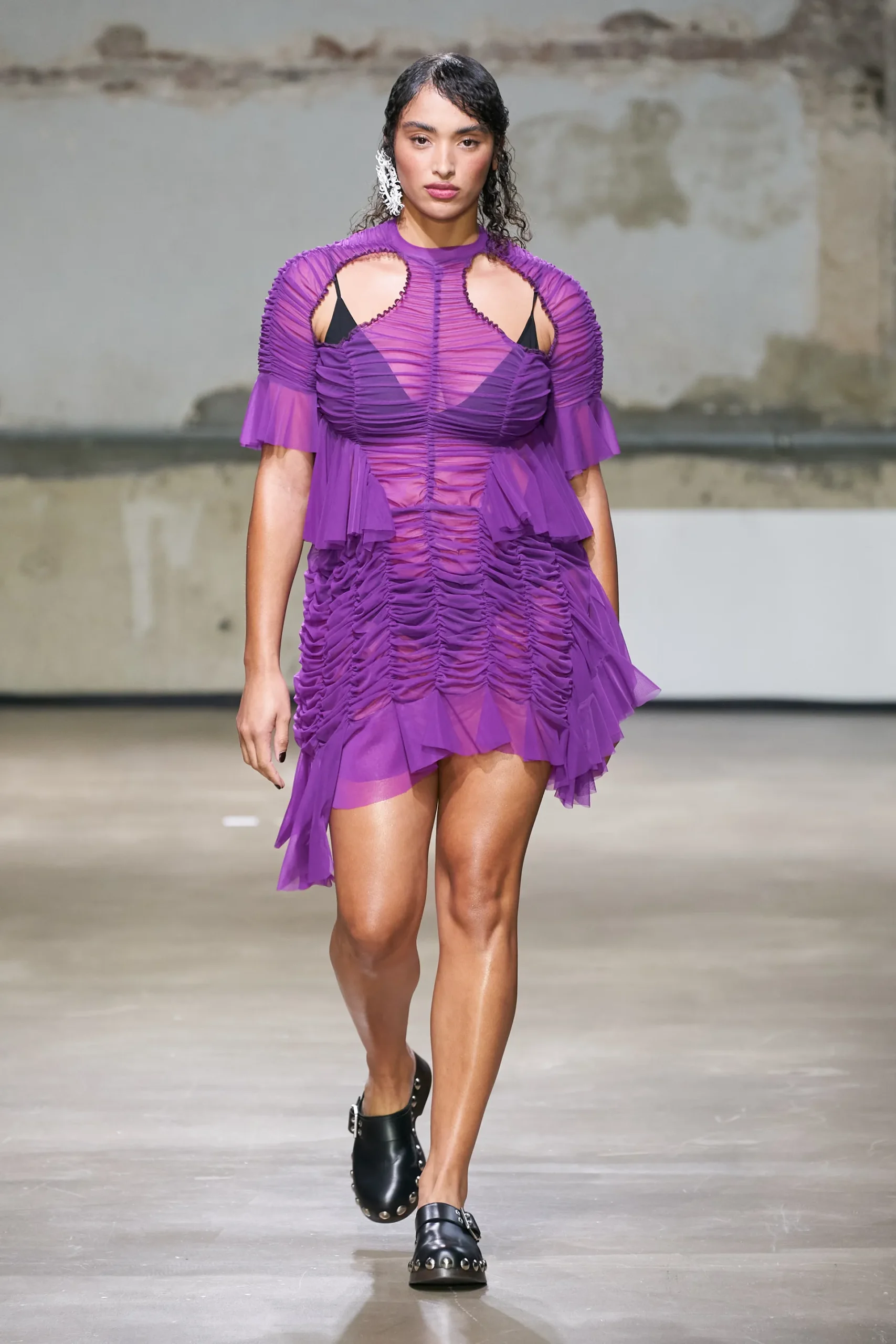 00013-ester-manas-spring-2023-ready-to-wear-credit-gorunway