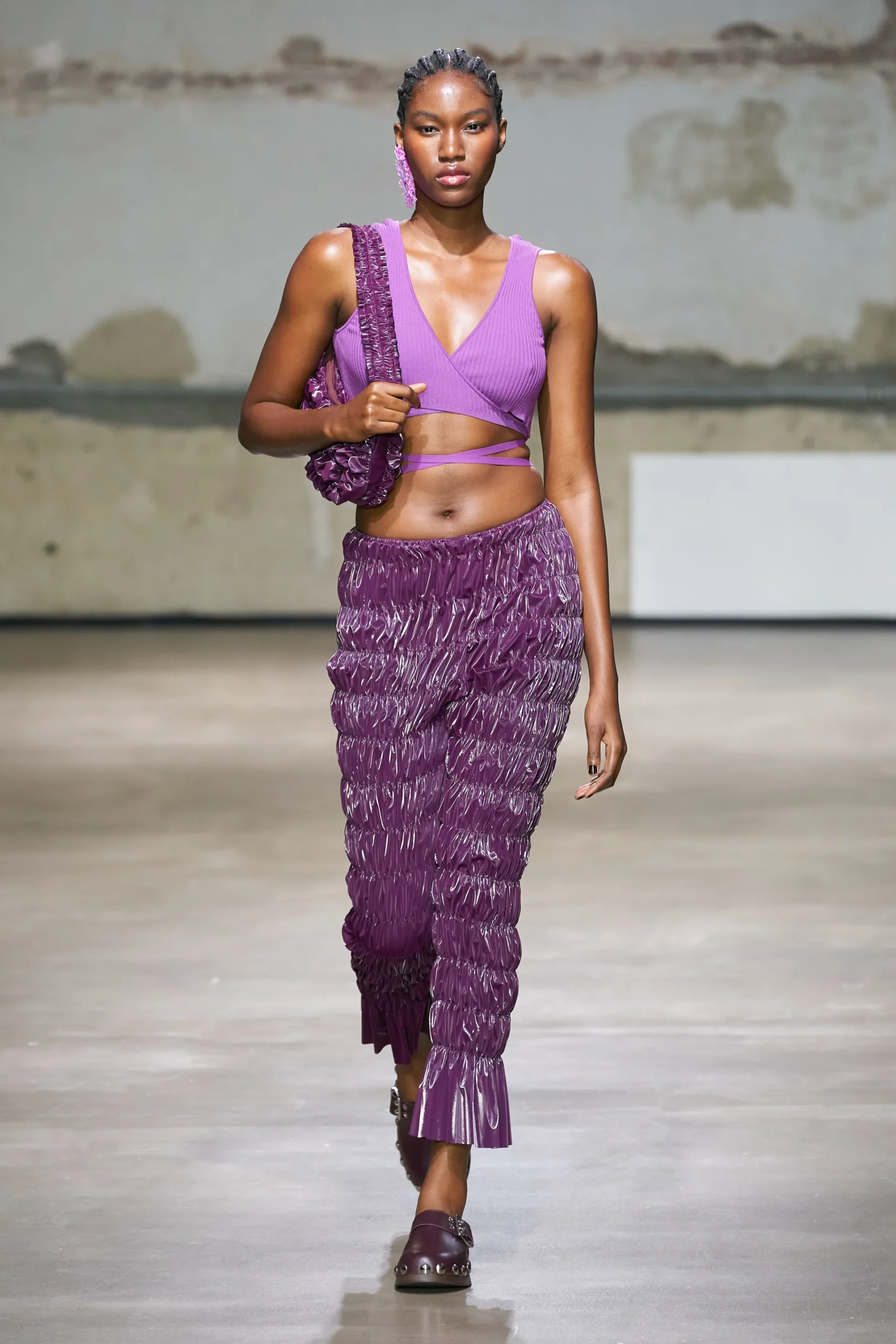 00015-ester-manas-spring-2023-ready-to-wear-credit-gorunway