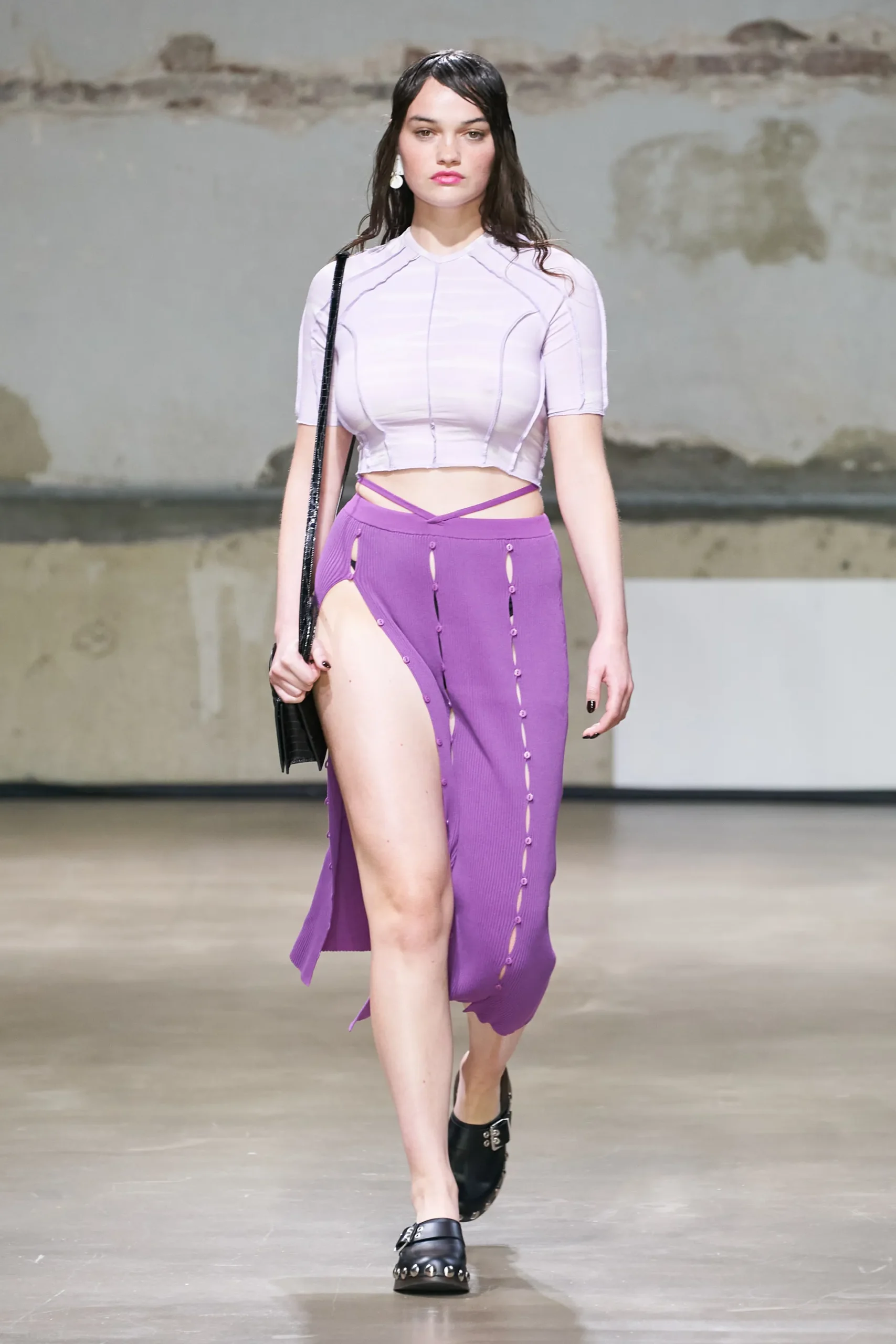 00017-ester-manas-spring-2023-ready-to-wear-credit-gorunway