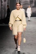00018-chanel-spring-2023-ready-to-wear-credit-gorunway