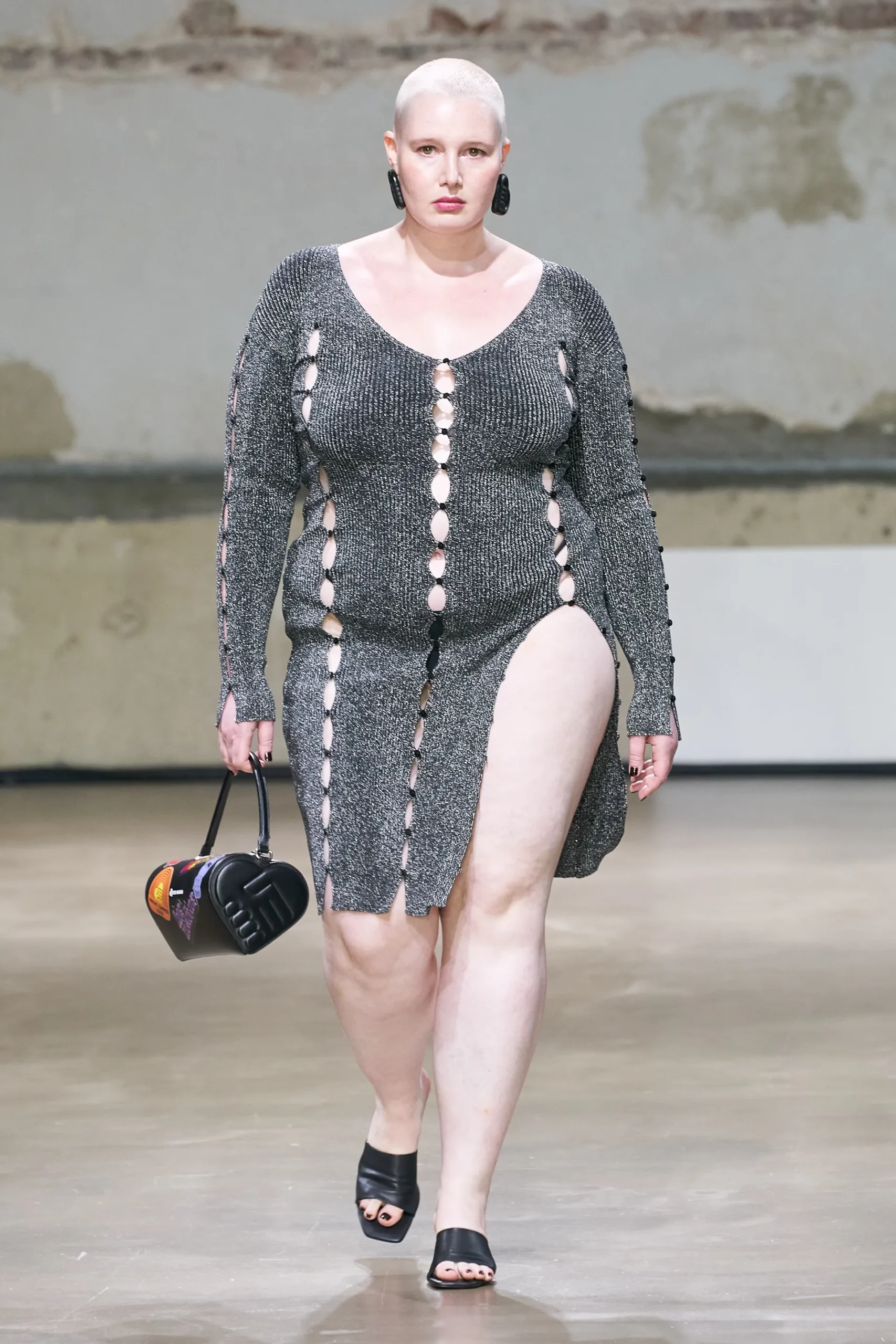 00019-ester-manas-spring-2023-ready-to-wear-credit-gorunway