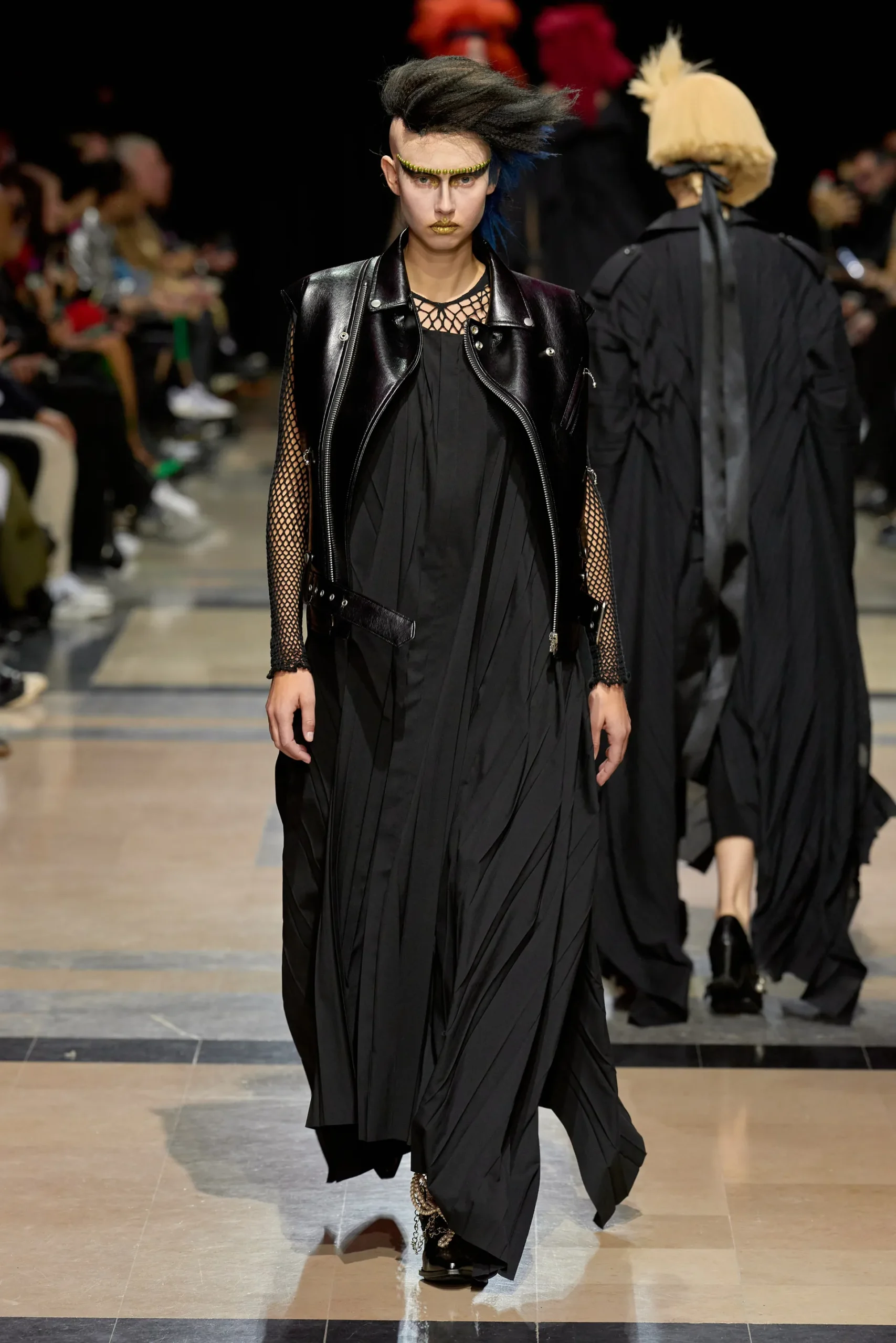 00019-junya-watanabe-spring-2023-ready-to-wear-credit-gorunway