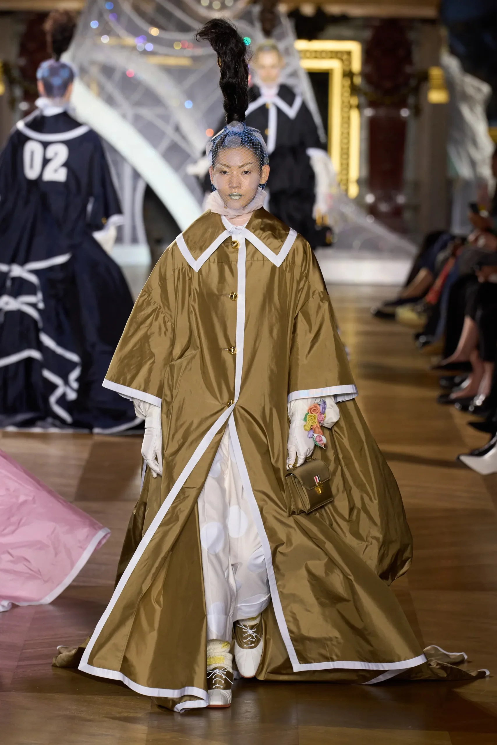 00020-thom-browne-spring-2023-ready-to-wear-credit-gorunway