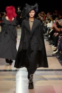 00021-junya-watanabe-spring-2023-ready-to-wear-credit-gorunway