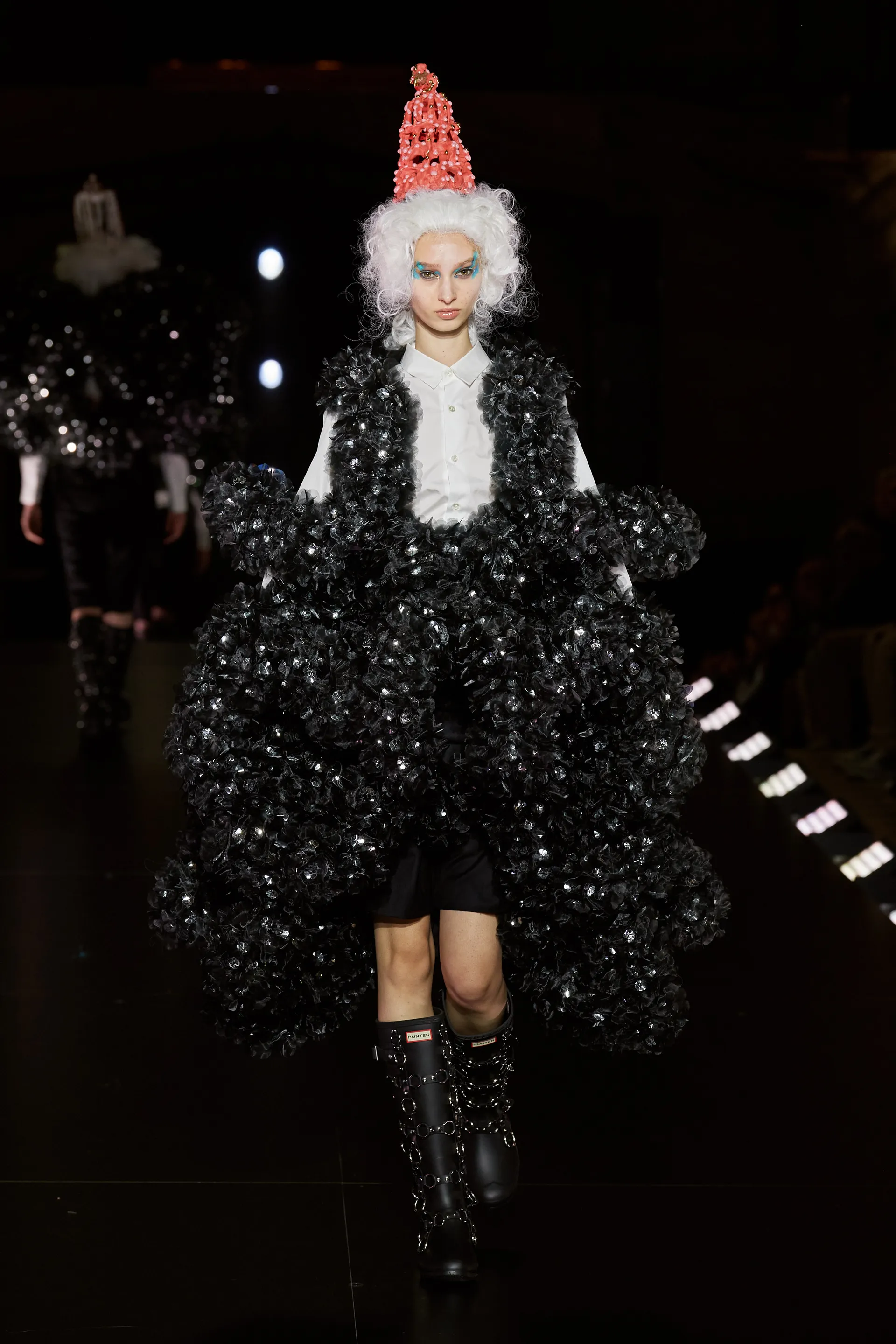 00022-noir-kei-ninomiya-spring-2023-ready-to-wear-credit-gorunway