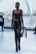00027-alexander-mcqueen-spring-2023-ready-to-wear-credit-brand
