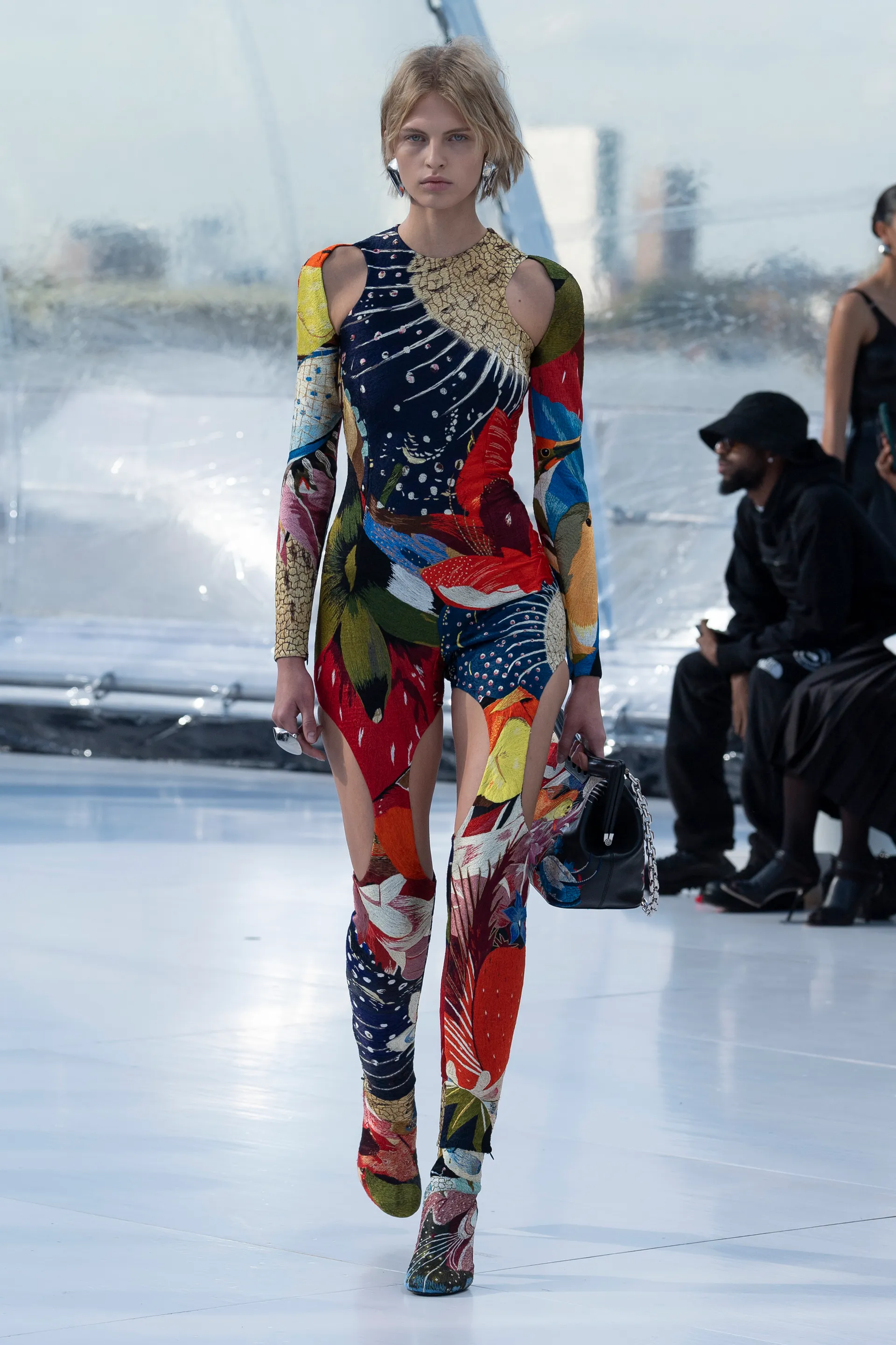 00029-alexander-mcqueen-spring-2023-ready-to-wear-credit-brand