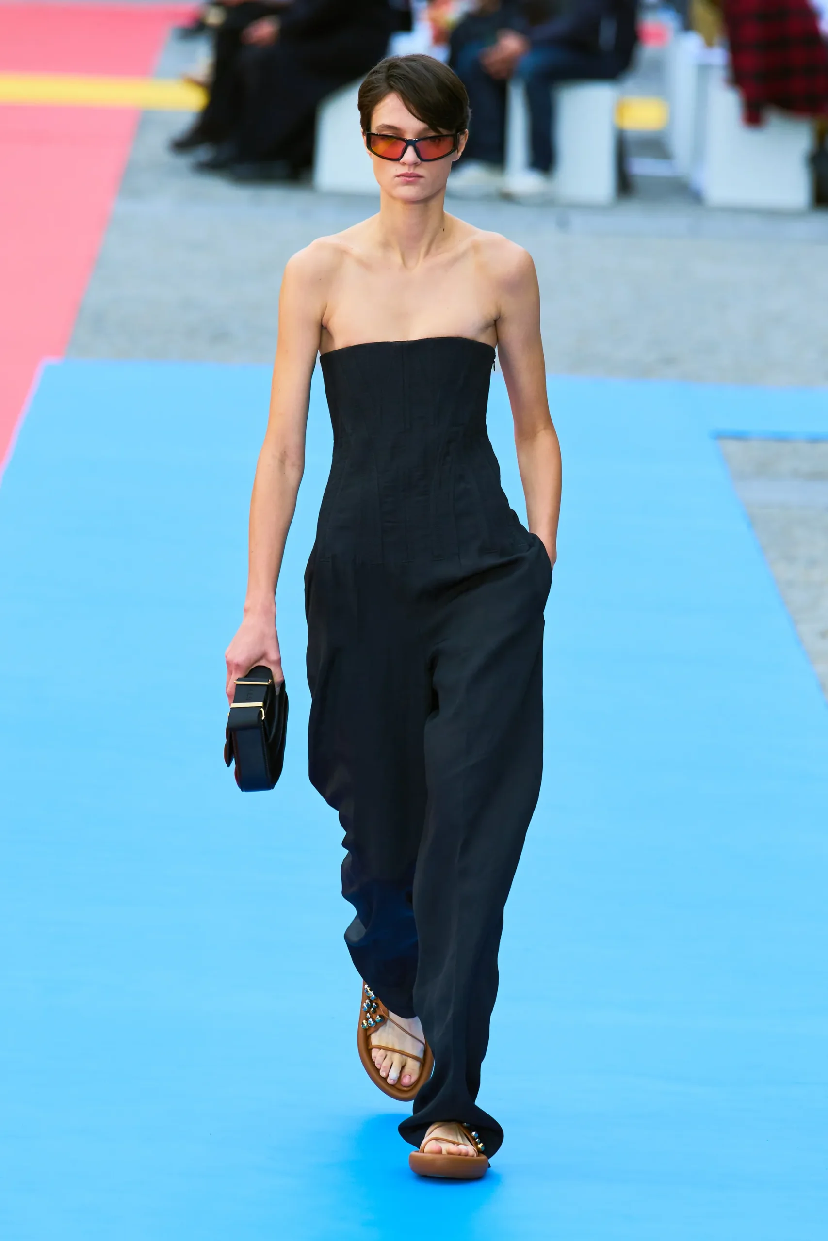 00030-stella-mccartney-spring-2023-ready-to-wear-credit-gorunway