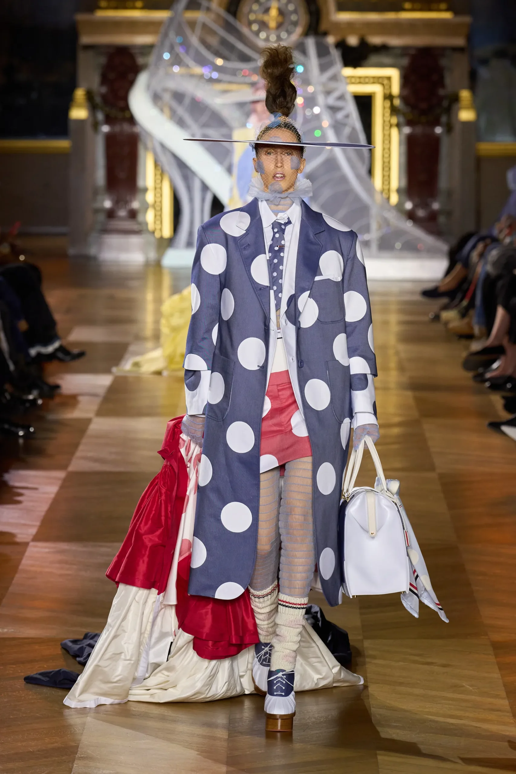 00033-thom-browne-spring-2023-ready-to-wear-credit-gorunway