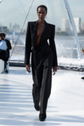 00038-alexander-mcqueen-spring-2023-ready-to-wear-credit-brand