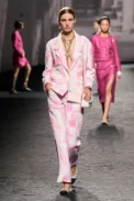 00039-chanel-spring-2023-ready-to-wear-credit-gorunway