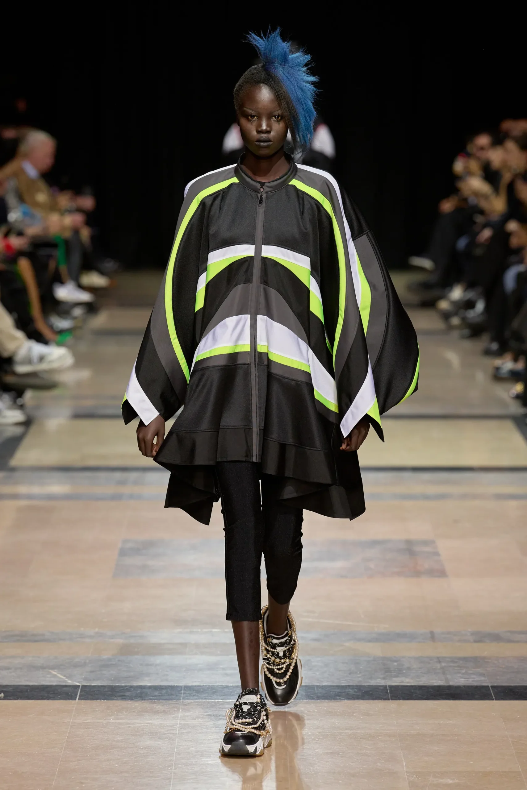 00044-junya-watanabe-spring-2023-ready-to-wear-credit-gorunway