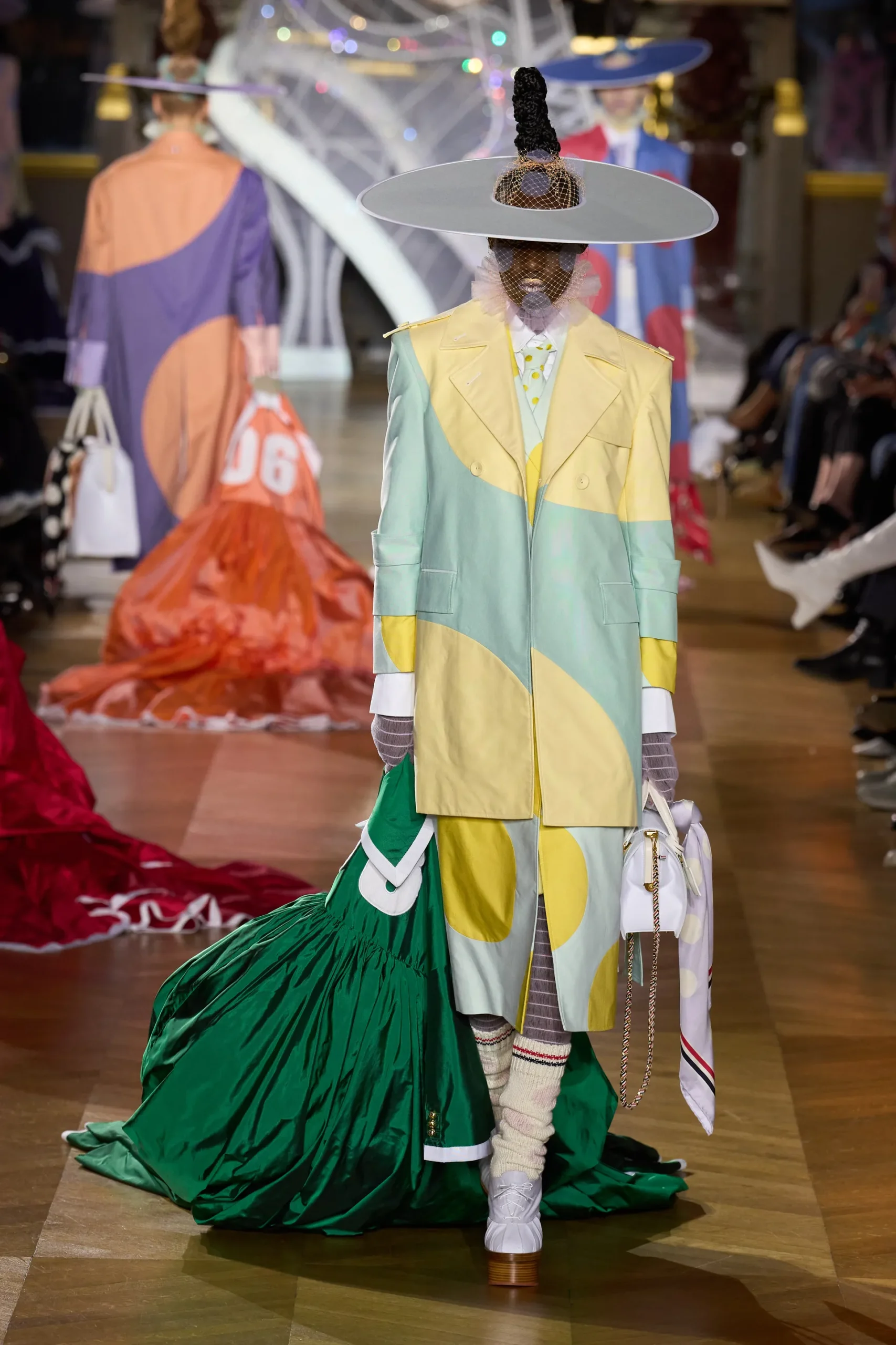 00047-thom-browne-spring-2023-ready-to-wear-credit-gorunway