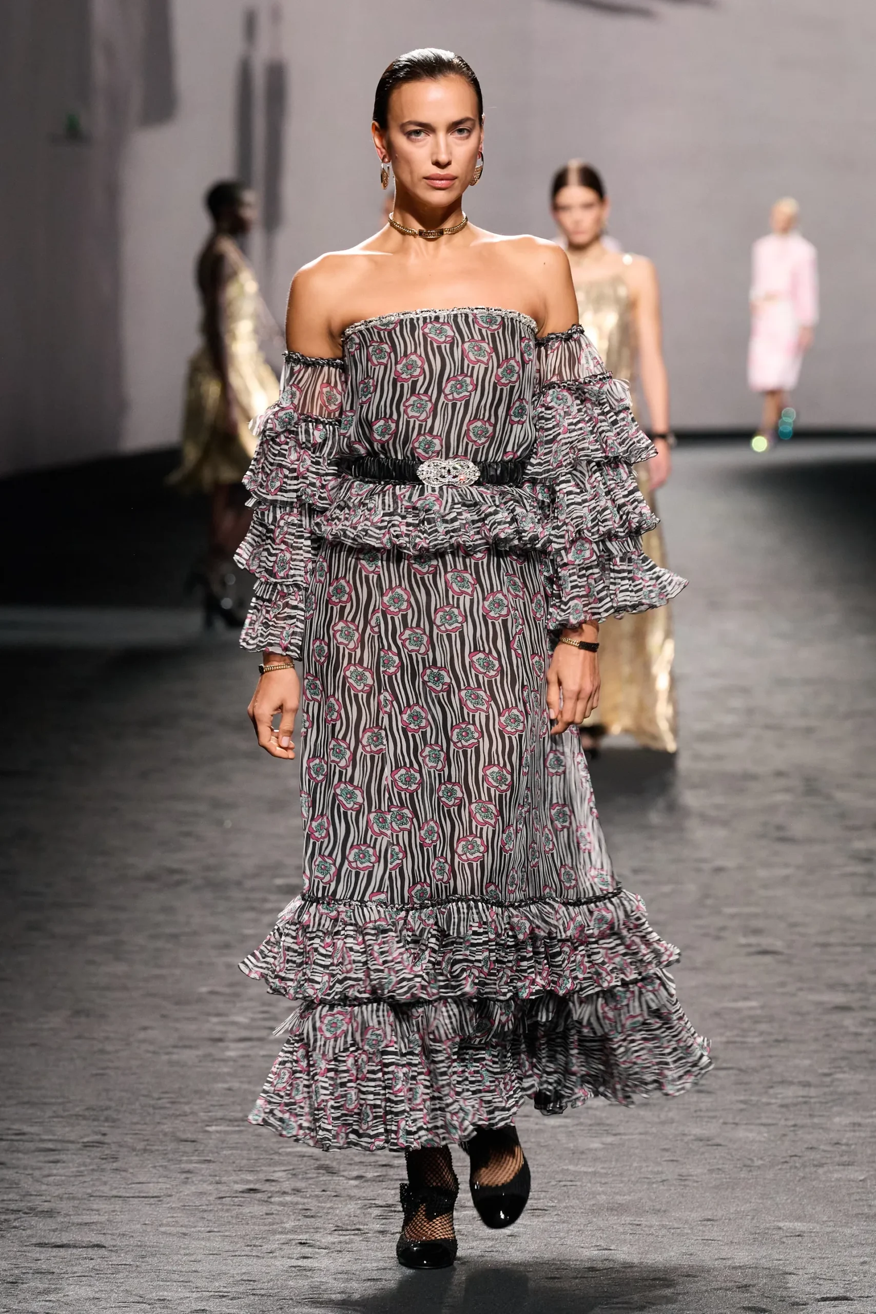 00048-chanel-spring-2023-ready-to-wear-credit-gorunway