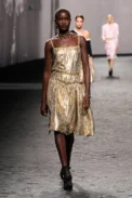 00050-chanel-spring-2023-ready-to-wear-credit-gorunway
