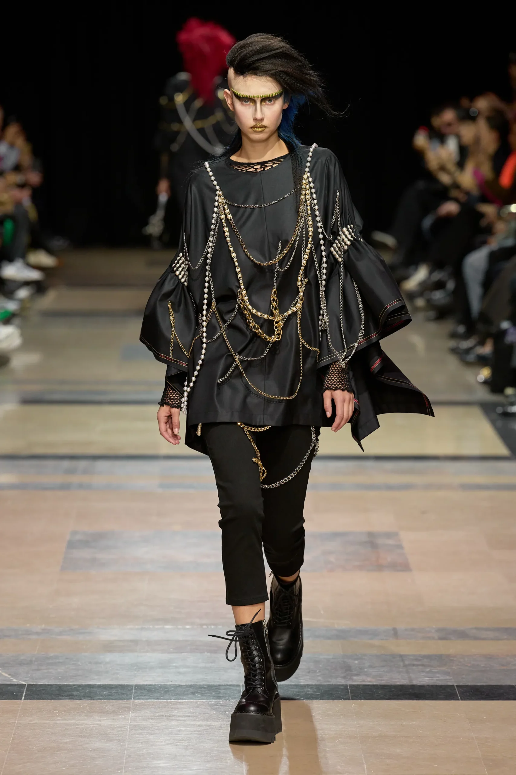 00051-junya-watanabe-spring-2023-ready-to-wear-credit-gorunway