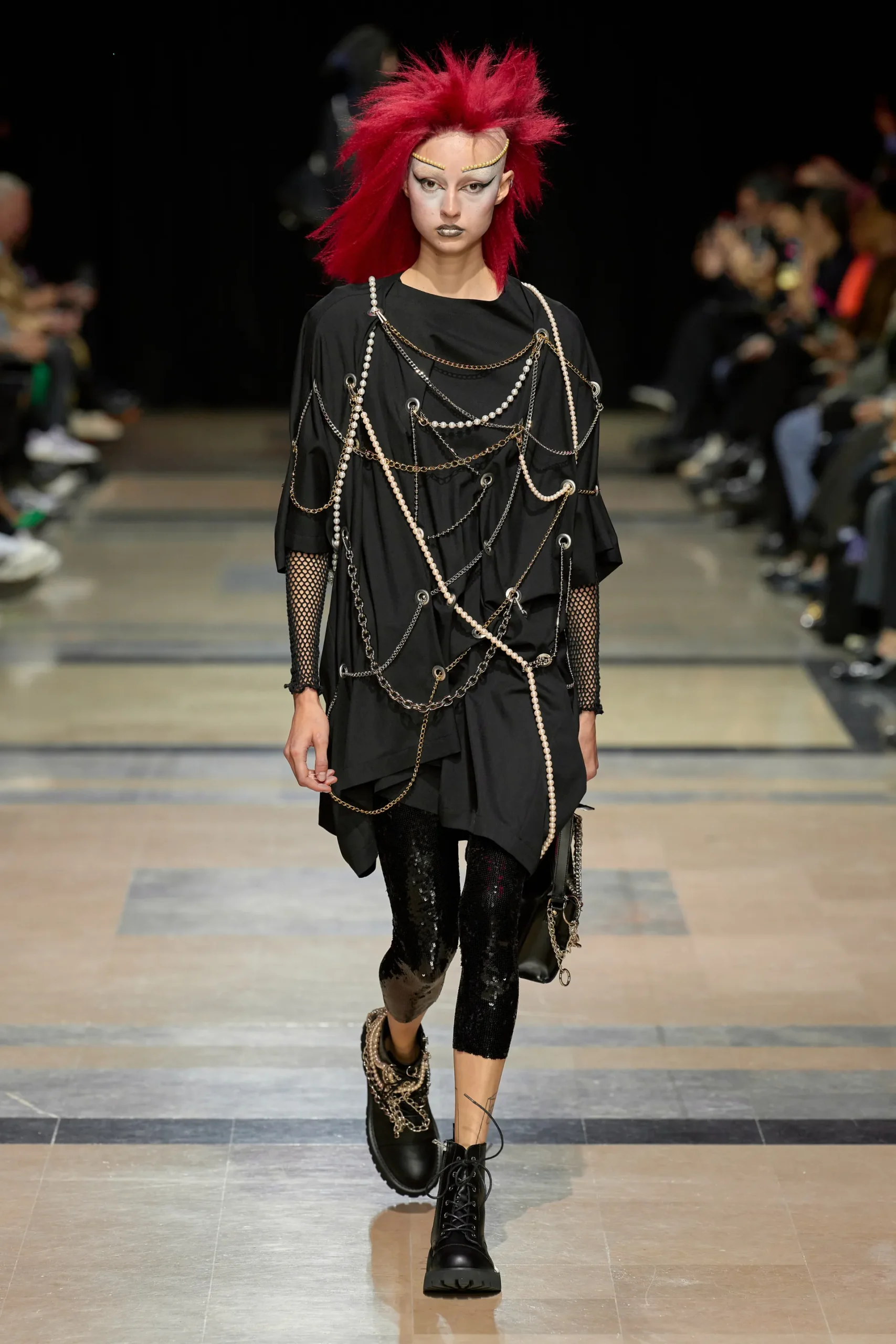 00052-junya-watanabe-spring-2023-ready-to-wear-credit-gorunway