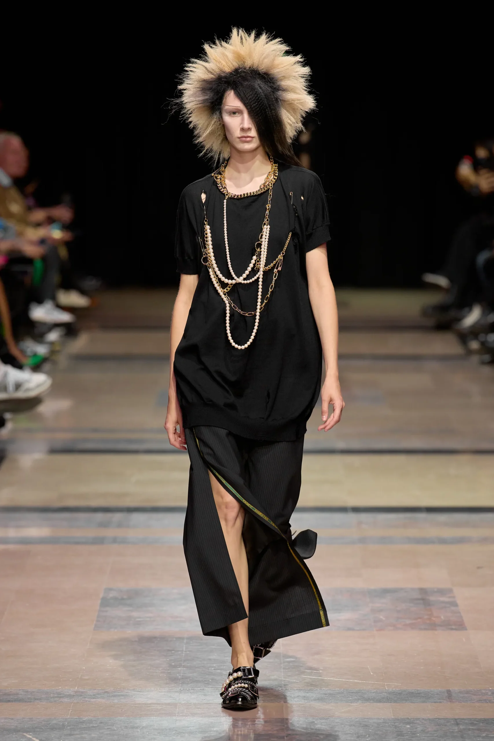 00056-junya-watanabe-spring-2023-ready-to-wear-credit-gorunway