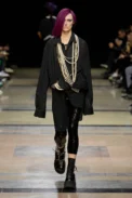 00058-junya-watanabe-spring-2023-ready-to-wear-credit-gorunway