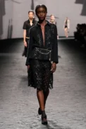 00061-chanel-spring-2023-ready-to-wear-credit-gorunway