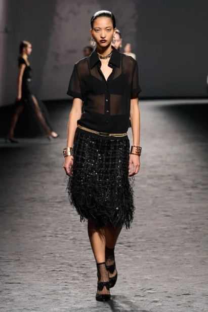 00062-chanel-spring-2023-ready-to-wear-credit-gorunway