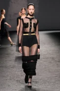 00063-chanel-spring-2023-ready-to-wear-credit-gorunway