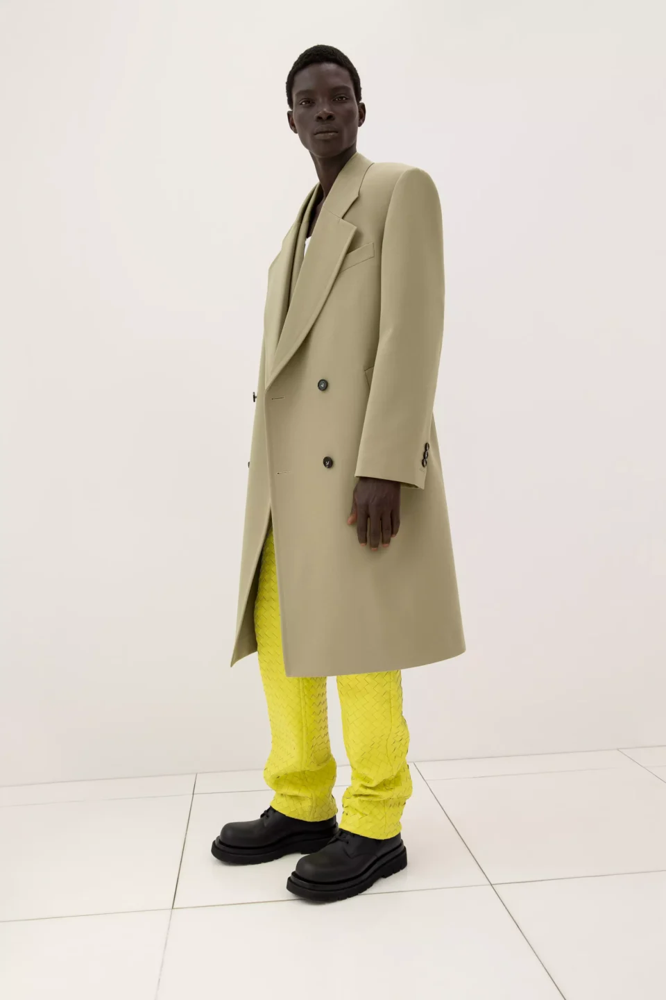 AnyConv.com__Bottega_Veneta_PS23_Vogue_002