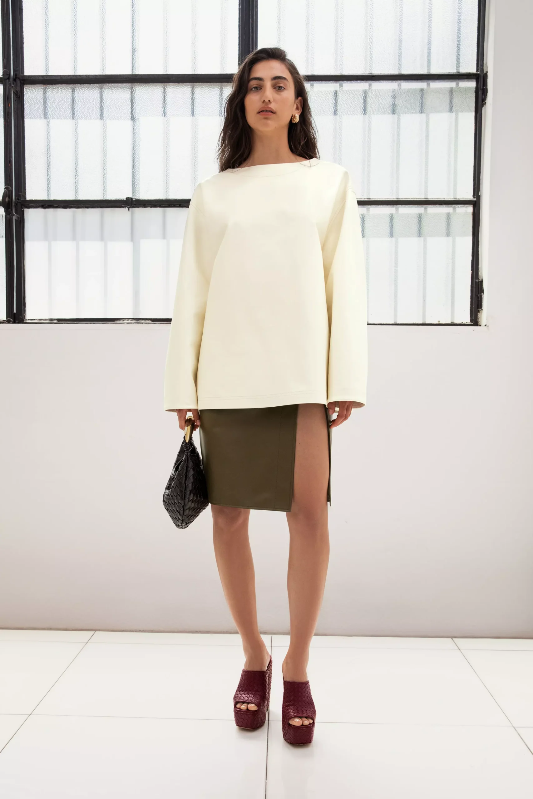 AnyConv.com__Bottega_Veneta_PS23_Vogue_007