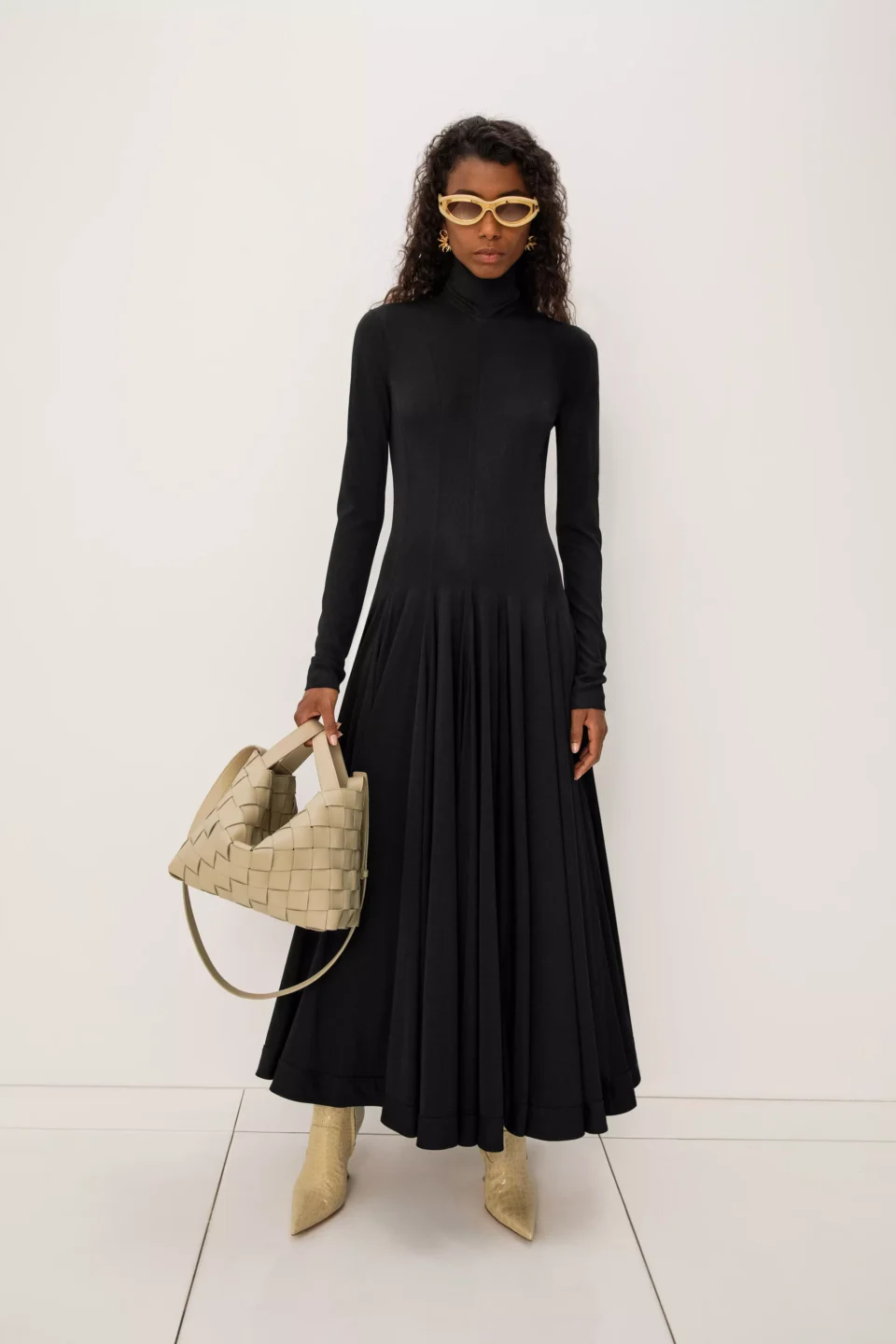 AnyConv.com__Bottega_Veneta_PS23_Vogue_011