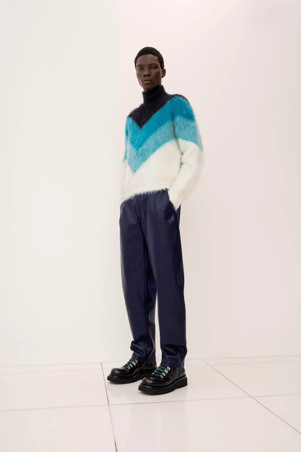 AnyConv.com__Bottega_Veneta_PS23_Vogue_020