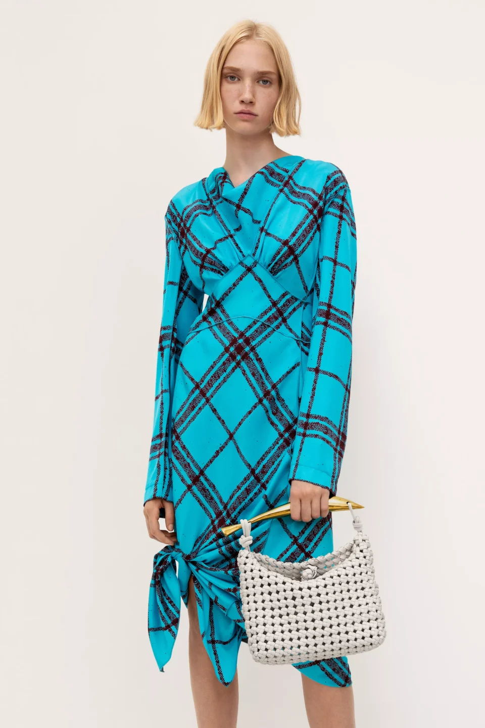 AnyConv.com__Bottega_Veneta_PS23_Vogue_026