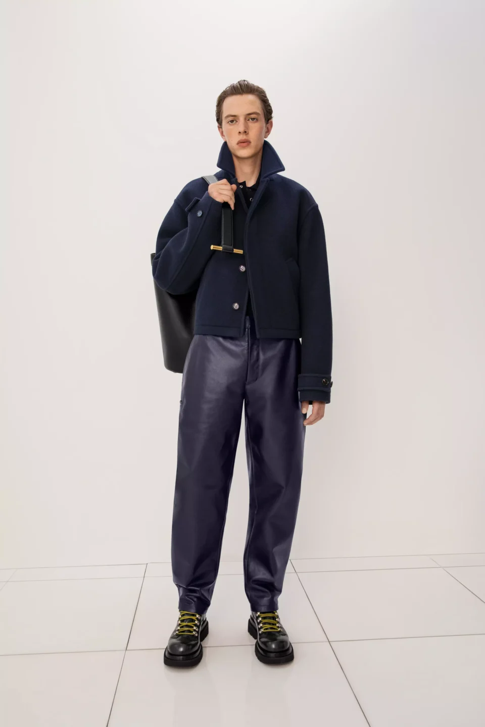 AnyConv.com__Bottega_Veneta_PS23_Vogue_047
